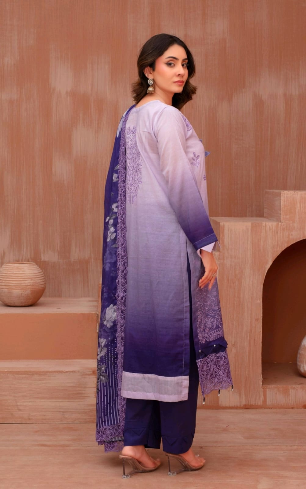 Lawn slub doria tie and dye embroidered shirt,back and fancy work ,printed voile dupatta with comfort trouser
